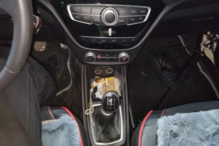 Used Haval H1 2016 Revised Version Blue Badge 1.5L Manual Luxury Edition