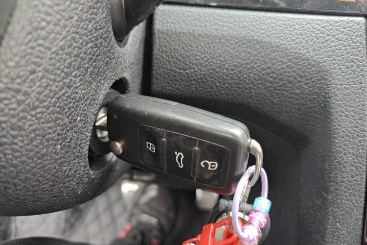 Used Volkswagen C-TREK 2018 1.5L Automatic Comfort Model Vehicle Key