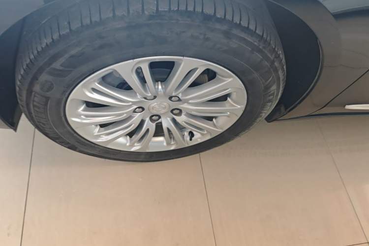 Used Buick LaCrosse 2018 30H Elite Edition