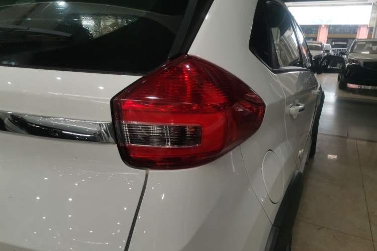 Used Chery Tiggo 3X 2018 1.5L Automatic Elite Edition Exterior 3