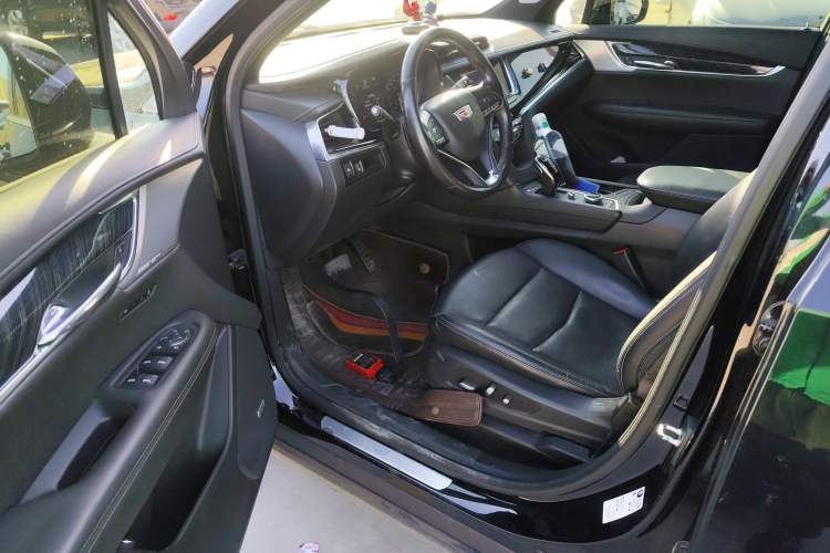 Used Cadillac XT6 2022 2.0T Six-Seater Four-Wheel Drive Luxury Version