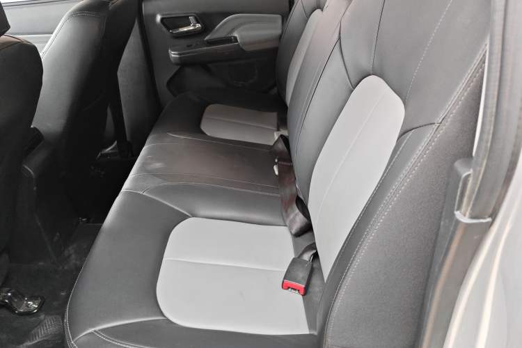 Used Great Wall Wingle 5 2023 2.0T Diesel Two-Wheel Drive Advanced Big Double
