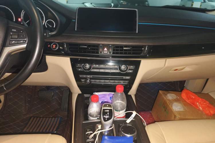 Used BMW X5 2017 xDrive35i M Sport Edition Audio And AC Panel