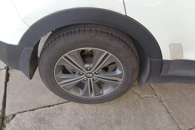 Used Hyundai ix25 2015 1.6L Automatic Two-Wheel Drive Smart GLS Trim
