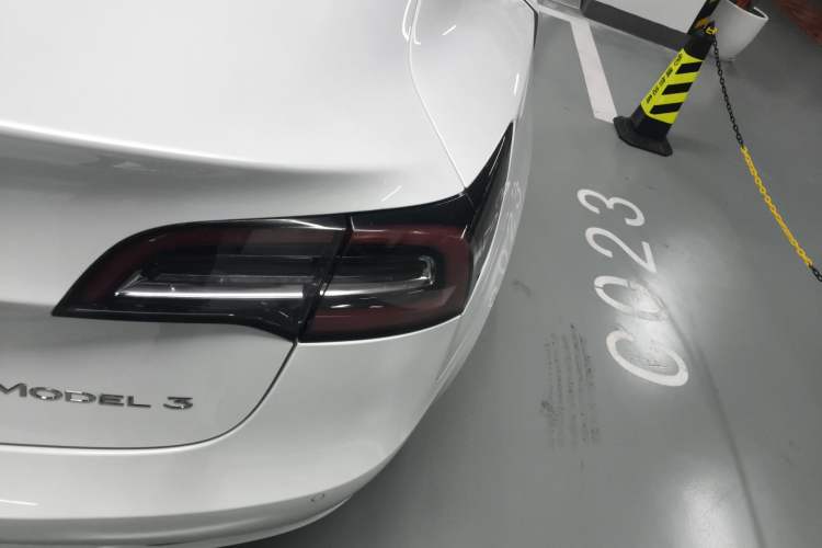 Used Tesla Model 3 2019 Standard Range Rear-Drive Upgraded Version
