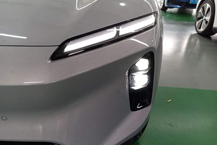 Used Nio ET5 2025 75 kWh