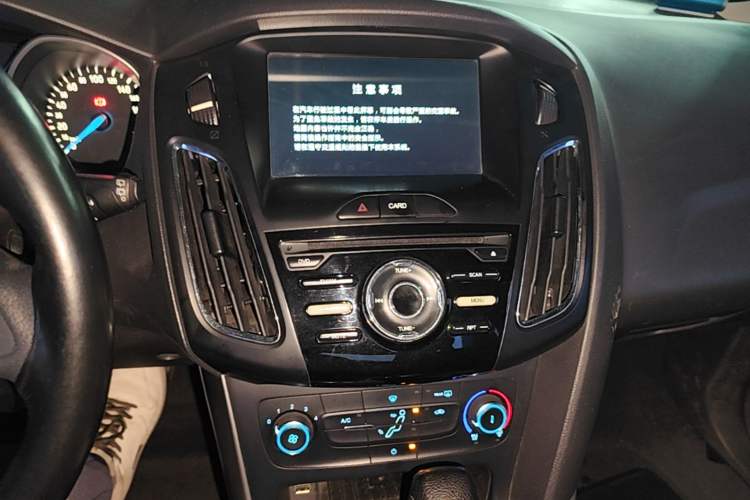 Used Ford Focus 2017 Hatchback 1.6L Automatic Comfort Plus SmartDrive Edition Audio And AC Panel