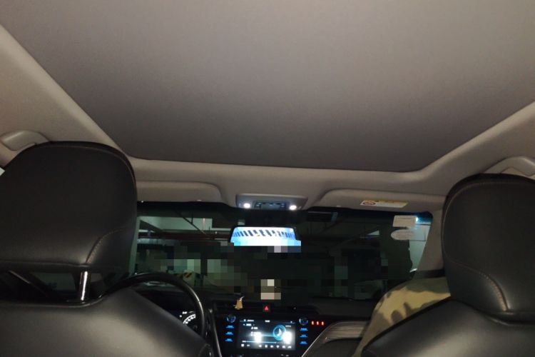 Used Toyota Camry 2019 Dual-Engine 2.5 HG Luxury Edition China VI Standard Headliner