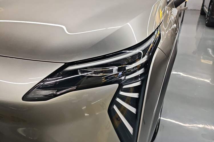 Used AION Y 2023 Plus 510 Enjoy Edition Left Front Headlight