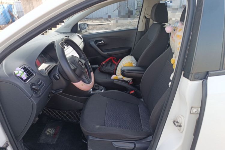 Used Volkswagen Polo 2013 1.4L Automatic Comfort Edition
