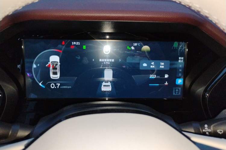 Used Geely Auto Monjaro L 2021 2.0TD DCT EVO Two-Wheel Drive Smart Luxury Version