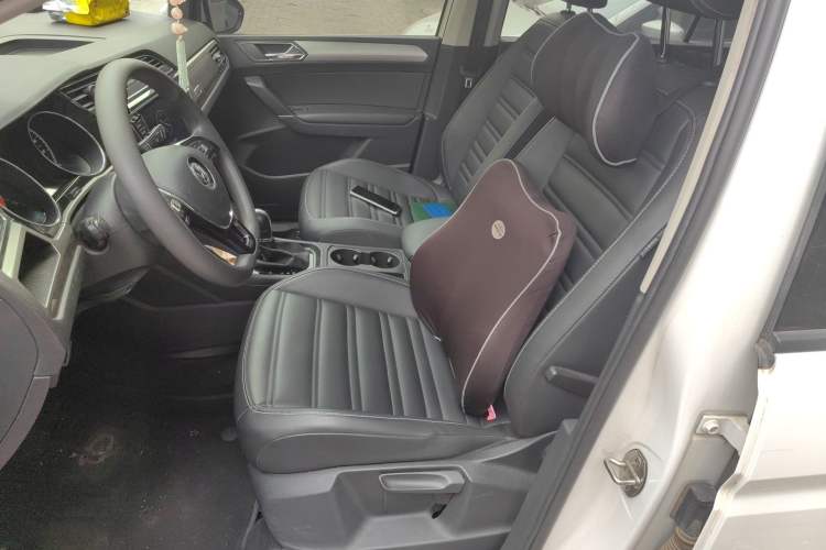 Used Volkswagen Touran 2021 Touran L 280TSI DSG Comfort Edition 7 Seats Left Front Seat