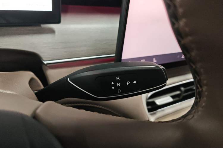 Used Chery Fengyun T8 2025 1.5T 130km Deluxe Version 5 Seats