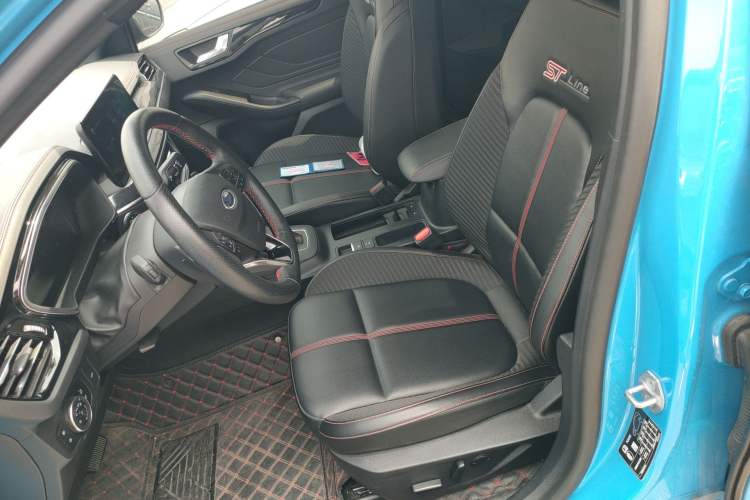 Used Ford Focus 2022 Sedan EcoBoost 180 Automatic ST Line Left Front Seat