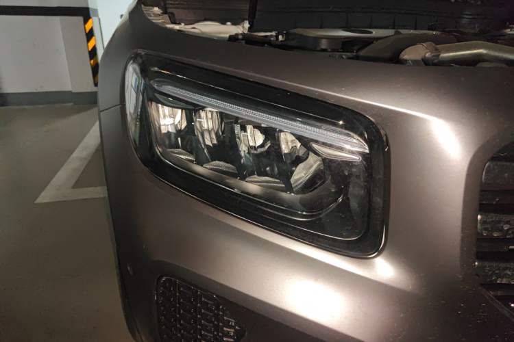 Used Mercedes-Benz GLB 2024 Refresh GLB 220 Fashion Edition Right Front Headlight