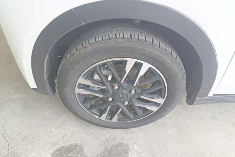 Used Chery Little Ant 2022 Restyled Version Sweet Pink Edition Half-Sugar Version 28.8 kWh 30 kW 301 km