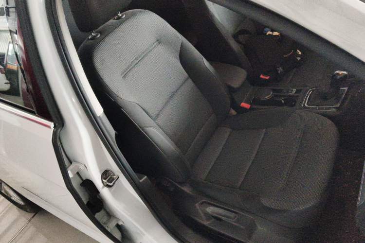 Used Volkswagen Golf 2018 1.6L Automatic Comfort Model