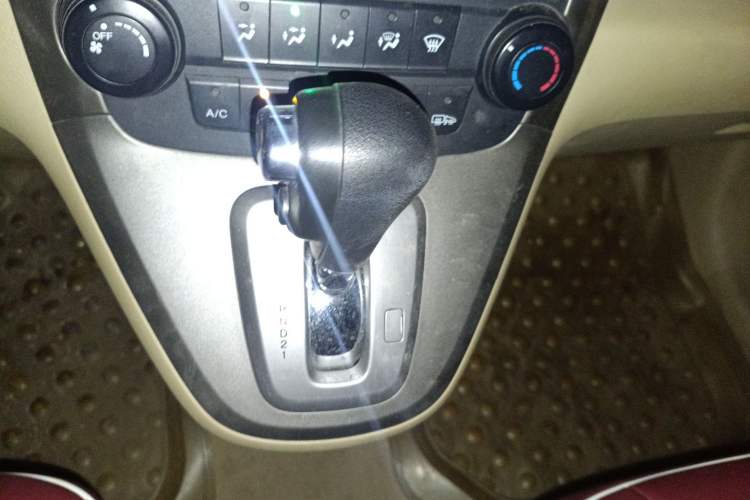 Used Honda CR-V 2007 2.0L Automatic Four-Wheel Drive Classic Edition