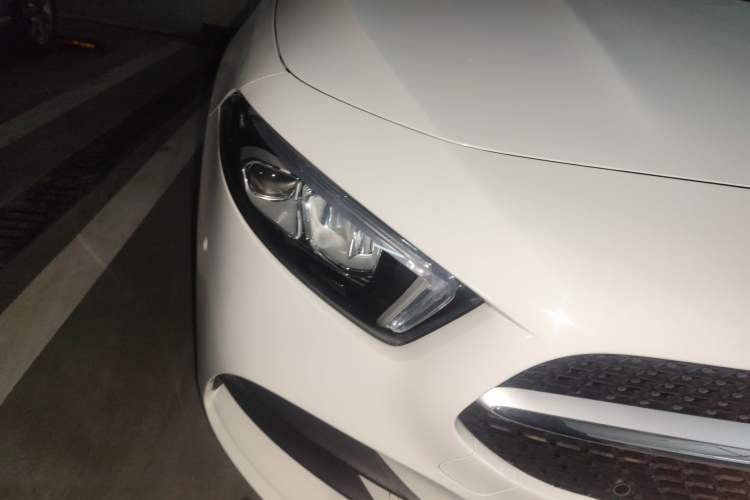 Used Mercedes-Benz A-Class 2020 Restyled A 200 L Sport Sedan Fashion Version
