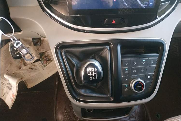 Used JAC Refine M4 2020 2.0 CTI Diesel Manual Jingrui Model China VI Standard