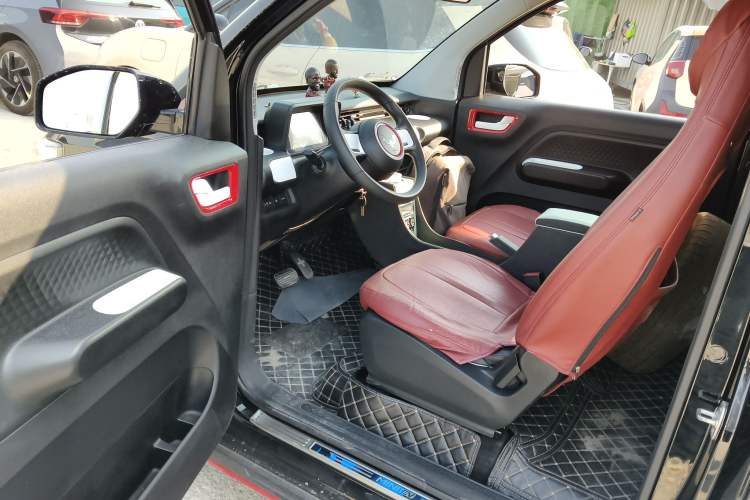 Used Wuling Hongguang MINIEV 2022 GAMEBOY 300km Play Edition Lithium Iron Phosphate
