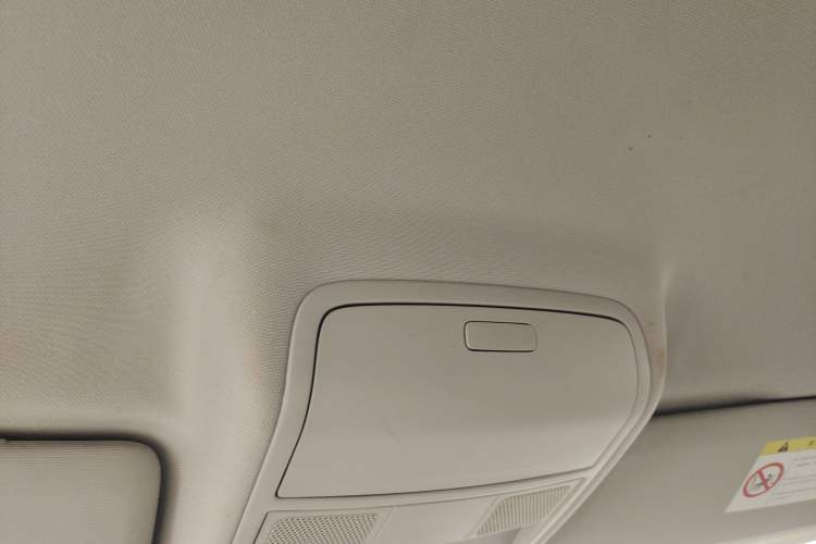 Used Volkswagen Tiguan L 2015 1.8TSI Automatic Two-Wheel Drive Comfort Edition
