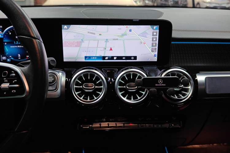 Used Mercedes-Benz GLB 2023 GLB 220 Fashion Model