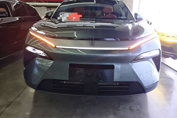 Used BYD Tang L 2025 DM 175KM Drone Player Edition