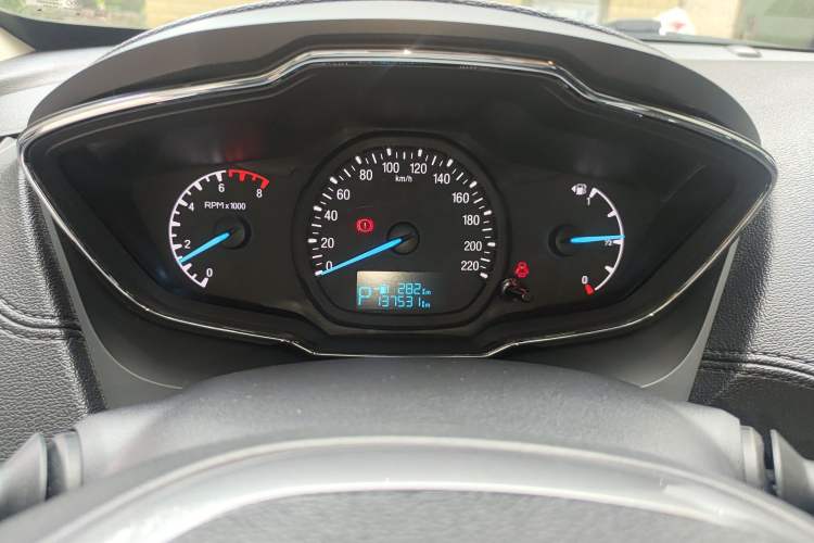 Used Ford Escort 2015 1.5L Automatic Fashion Model Instrument Cluster