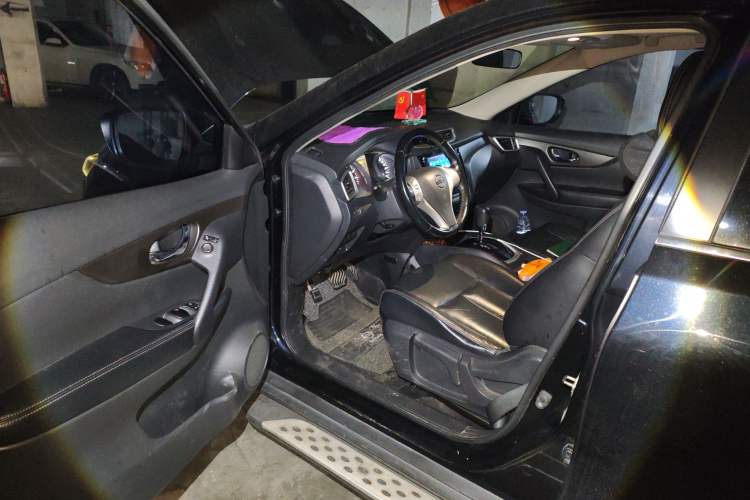 Used Nissan X-Trail 2014 2.0L CVT Comfort Edition 2WD
