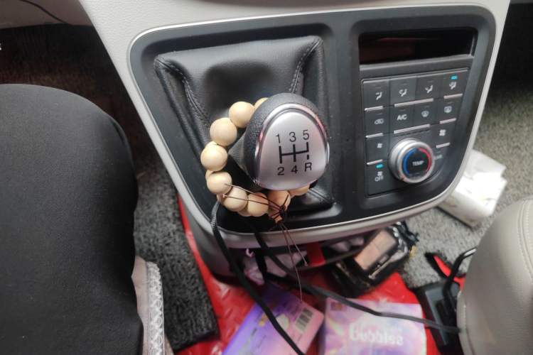 Used JAC Refine M4 2021 2.0L Manual Commercial Edition Gear Lever