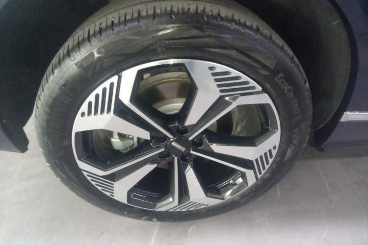 Used Wey Lanshan 2025 Four-Wheel Drive Max
