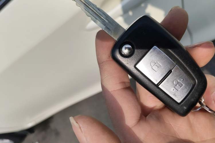 Used Nissan Tiida 2016 1.6L CVT Cool Dynamic Edition