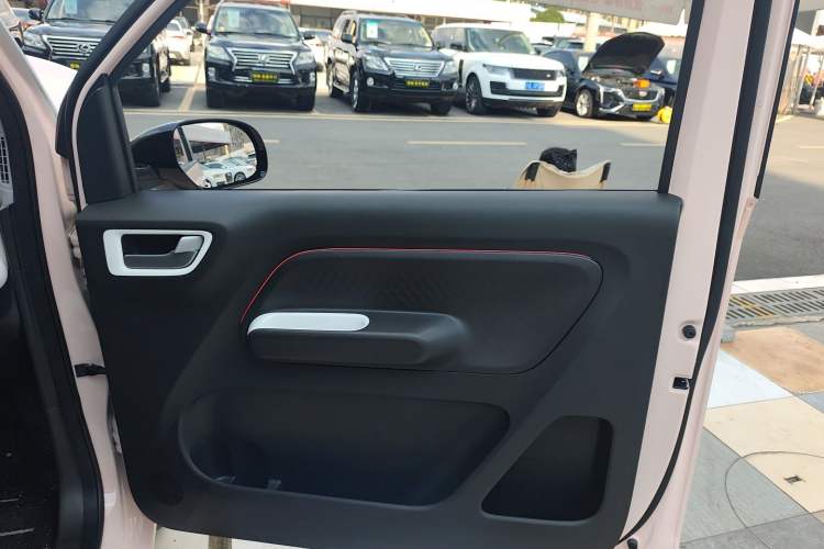 Used Wuling Hongguang MINIEV 2024 3rd Generation 215km Advanced Version