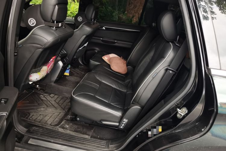 Used Mercedes-Benz R-Class 2017 R 320 4MATIC Business Edition Prestige Model
