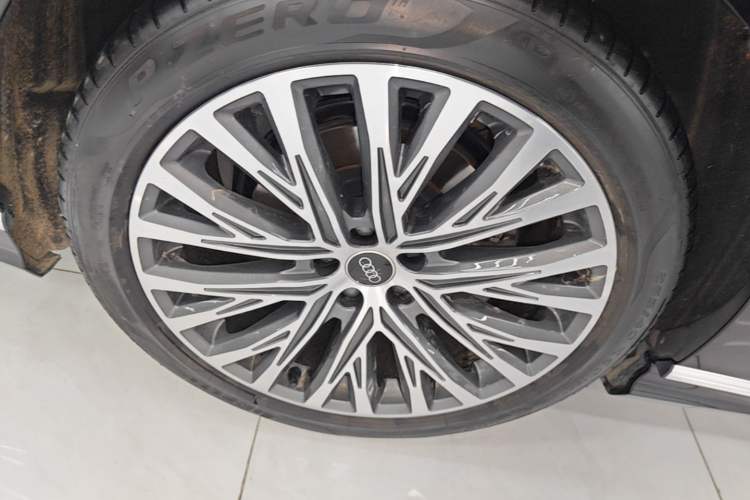 Used Audi A8 2024 A8L 50 TFSI quattro Prestige Edition
