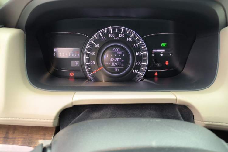 Used Honda Odyssey 2015 Revised 2.4L Luxury Edition