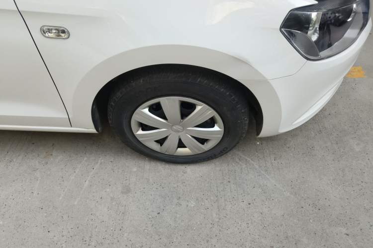 Used Volkswagen Jetta 2015 Value Edition 1.6L Manual Fashionable Style