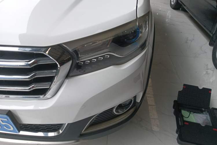 Used Haval H1 2015 1.5L AMT Luxury Model