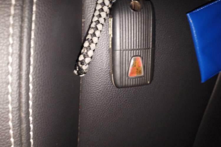 Used Roewe i6 2017 20T Automatic Internet ZhiZun Edition