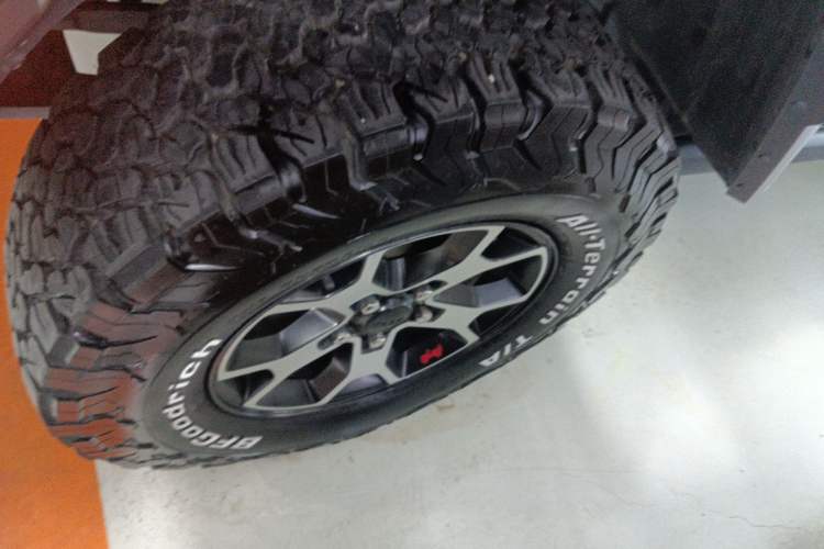 Used Jeep Wrangler 2019 2.0T Rubicon Four-Door Version China VI Emission Standard