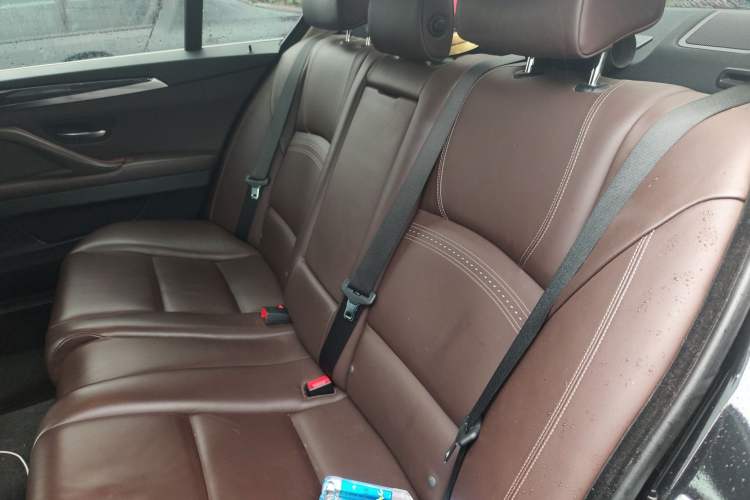 Used BMW 5 Series 2014 525Li Luxury Design Package
