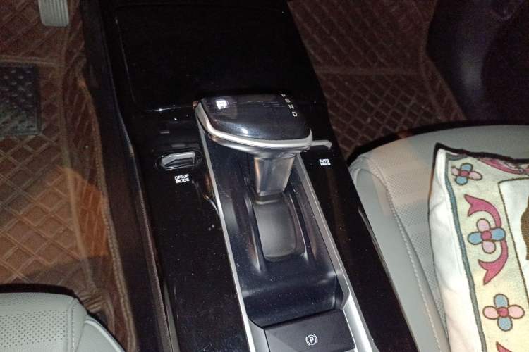 Used Kia K3 2023 1.5L CVT Luxury Edition
