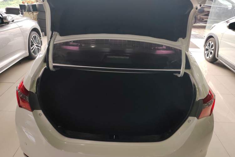 Used Toyota Corolla 2017 Revised Version 1.2T S-CVT GL
