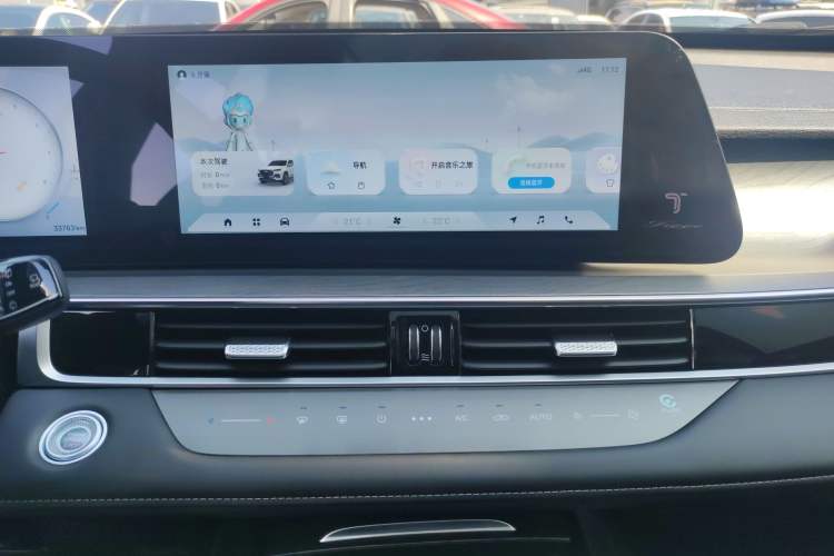 Used Chery Tiggo 8 PLUS 2024 Champion Edition 290TGDI DCT HaoYue 7-Seater