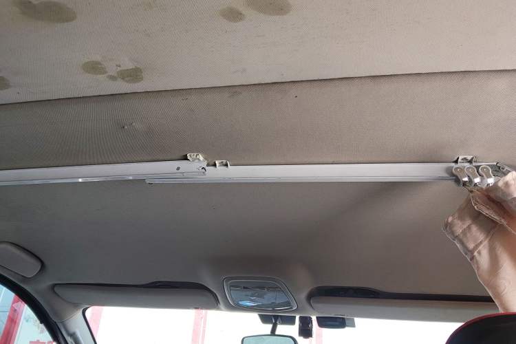 Used SAIC MAXUS G10 2014 2.0T Automatic Elite Edition
