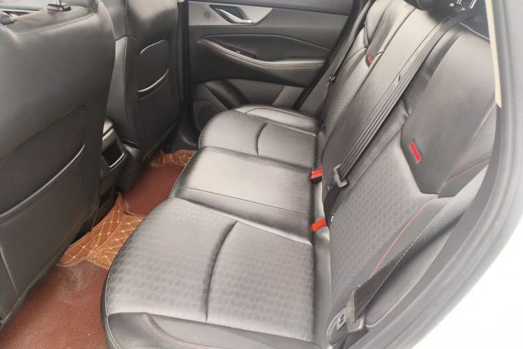 Used CHANGAN CS35PLUS 2021 Blue Whale NE 1.4T DCT Luxury Model