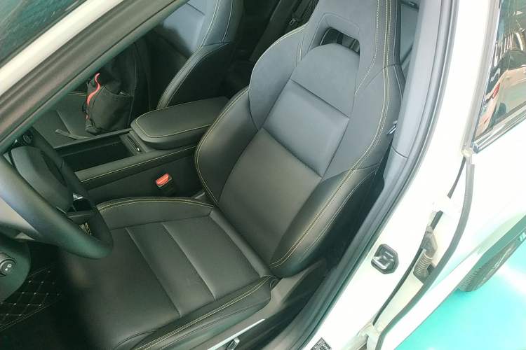 Used Lynk & Co 06 2025 Renew 1.5T Halo
