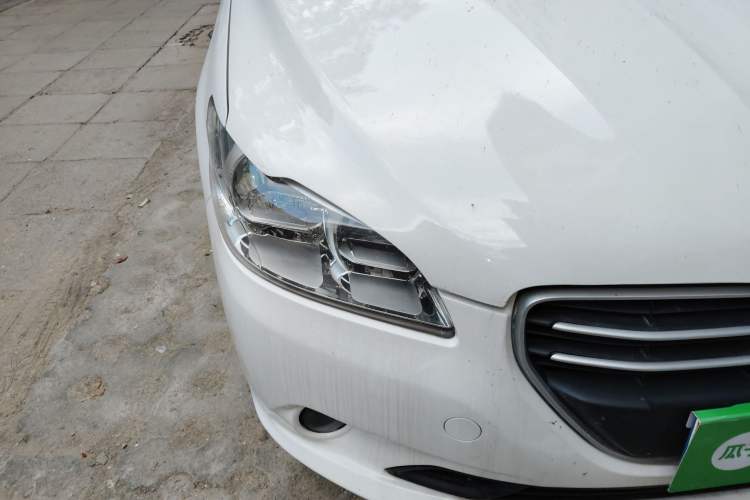 Used Peugeot 301 2014 1.6L Automatic Comfort Edition Right Front Headlight