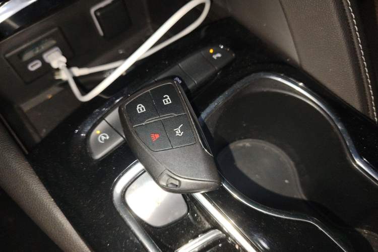 Used Buick Envision 2021 Encore Plus 652T Five-Seat Luxury Model
